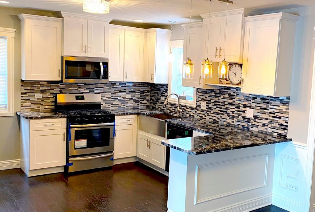 Black Countertops With White Cabinets, Black Granite Kitchen Countertops With White Cabinets