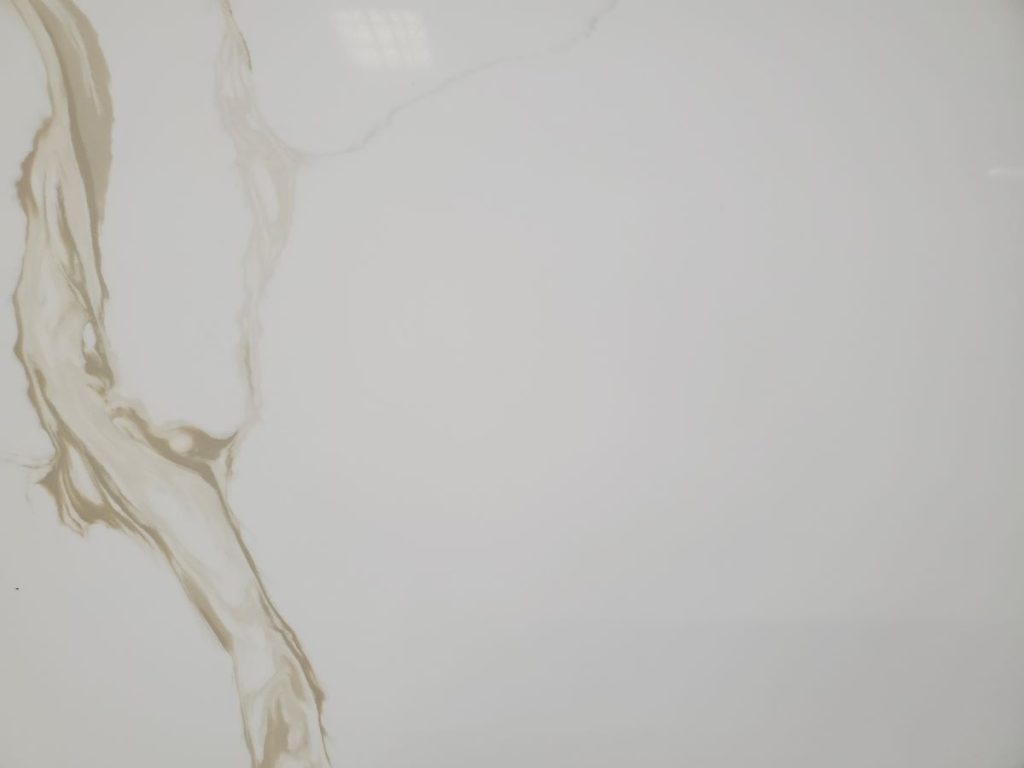 Calacatta Amber
